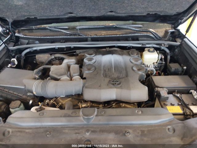 Photo 9 VIN: JTENU5JR7N6062239 - TOYOTA 4RUNNER 