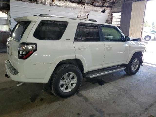 Photo 2 VIN: JTENU5JR7R6226899 - TOYOTA 4RUNNER SR 