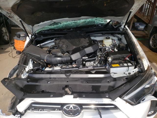 Photo 6 VIN: JTENU5JR8M5877599 - TOYOTA 4RUNNER SR 