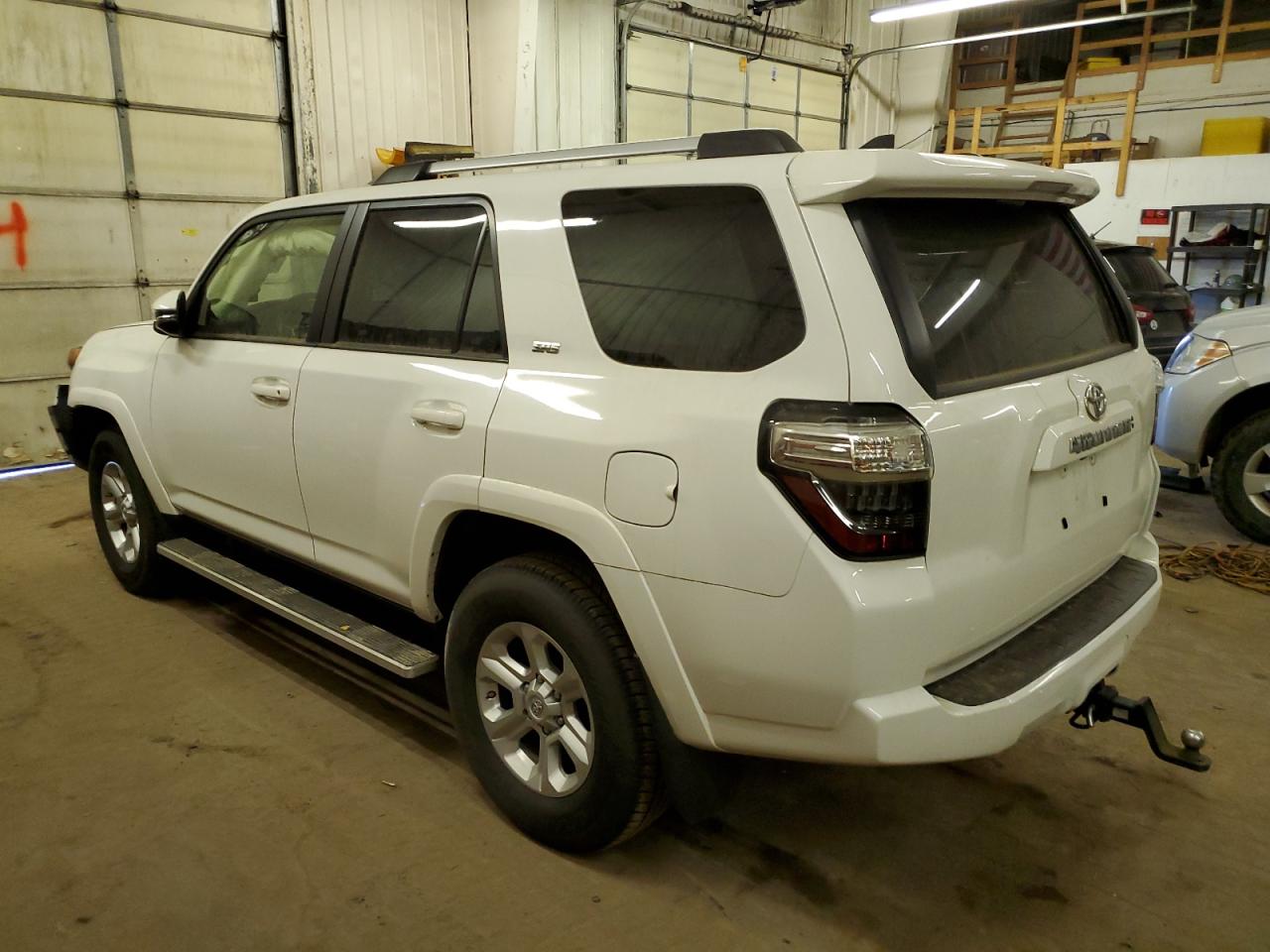 Photo 1 VIN: JTENU5JR8M5900847 - TOYOTA 4RUNNER 