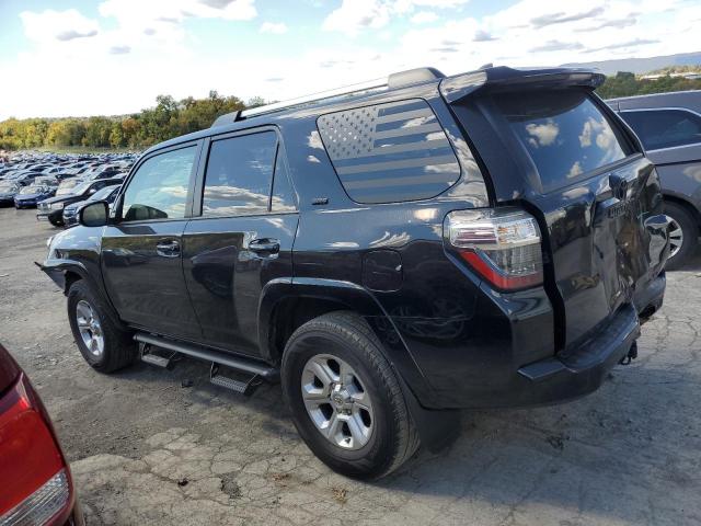 Photo 1 VIN: JTENU5JR8N6005421 - TOYOTA 4RUNNER SR 