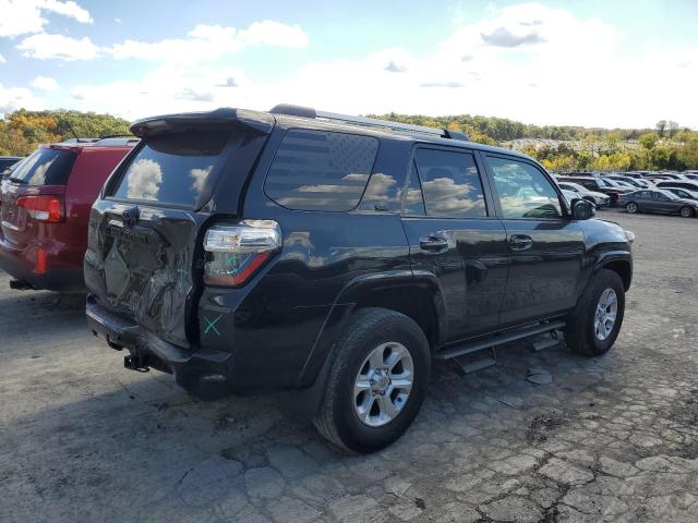 Photo 2 VIN: JTENU5JR8N6005421 - TOYOTA 4RUNNER SR 