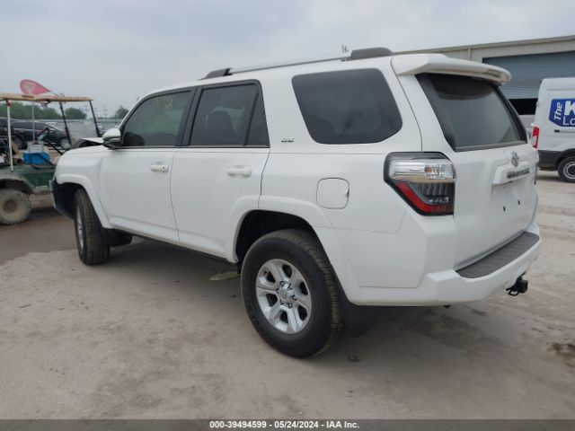 Photo 2 VIN: JTENU5JR8N6007881 - TOYOTA 4RUNNER 