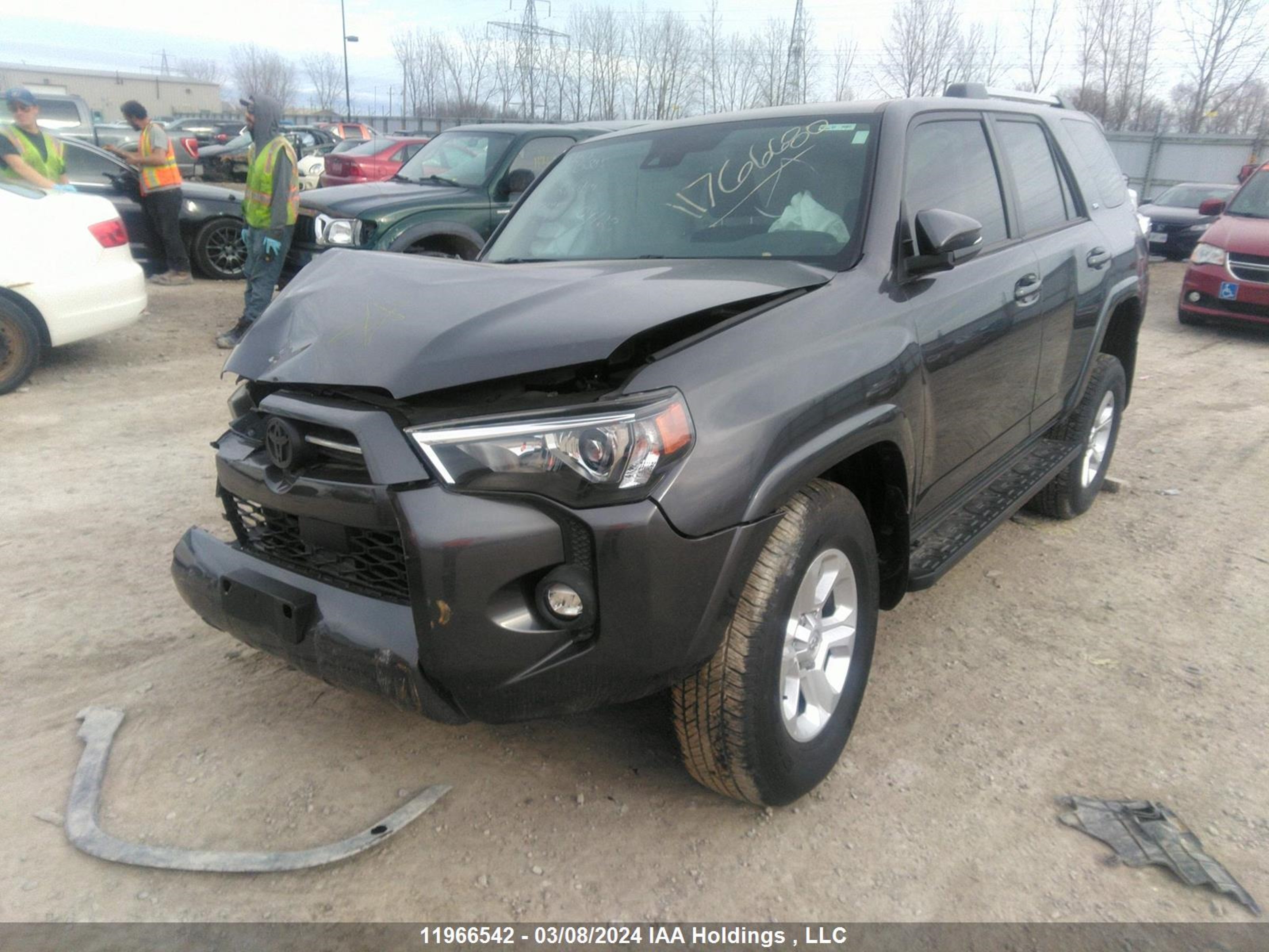 Photo 1 VIN: JTENU5JR8N6042212 - TOYOTA 4RUNNER 