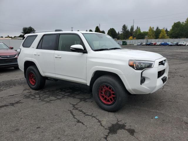 Photo 3 VIN: JTENU5JR8P6169738 - TOYOTA 4RUNNER SE 