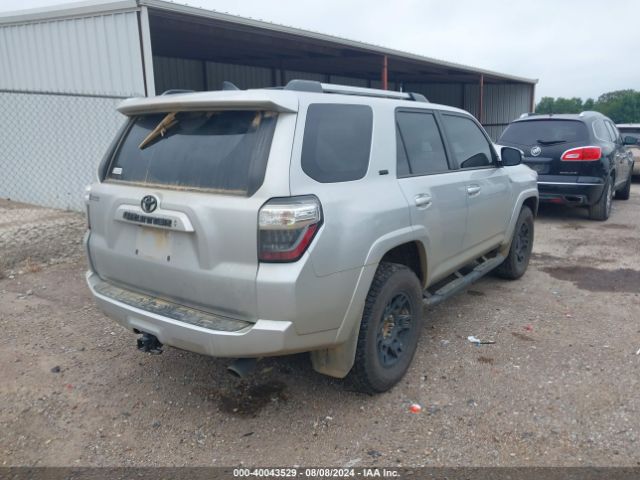 Photo 3 VIN: JTENU5JR8P6187558 - TOYOTA 4RUNNER 