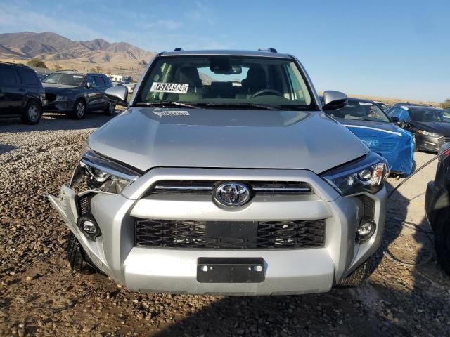 Photo 4 VIN: JTENU5JR8R6270846 - TOYOTA 4RUNNER SR 