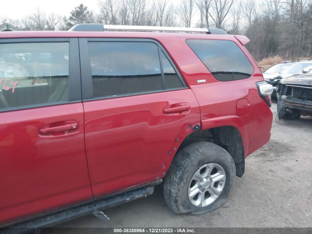 Photo 5 VIN: JTENU5JR9M5851853 - TOYOTA 4RUNNER 