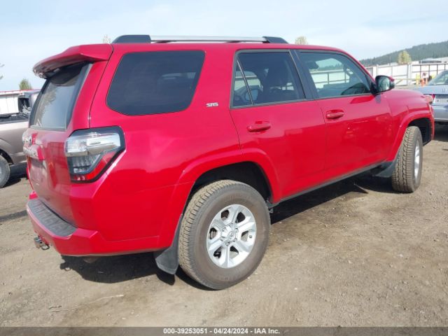 Photo 3 VIN: JTENU5JR9M5854378 - TOYOTA 4RUNNER 