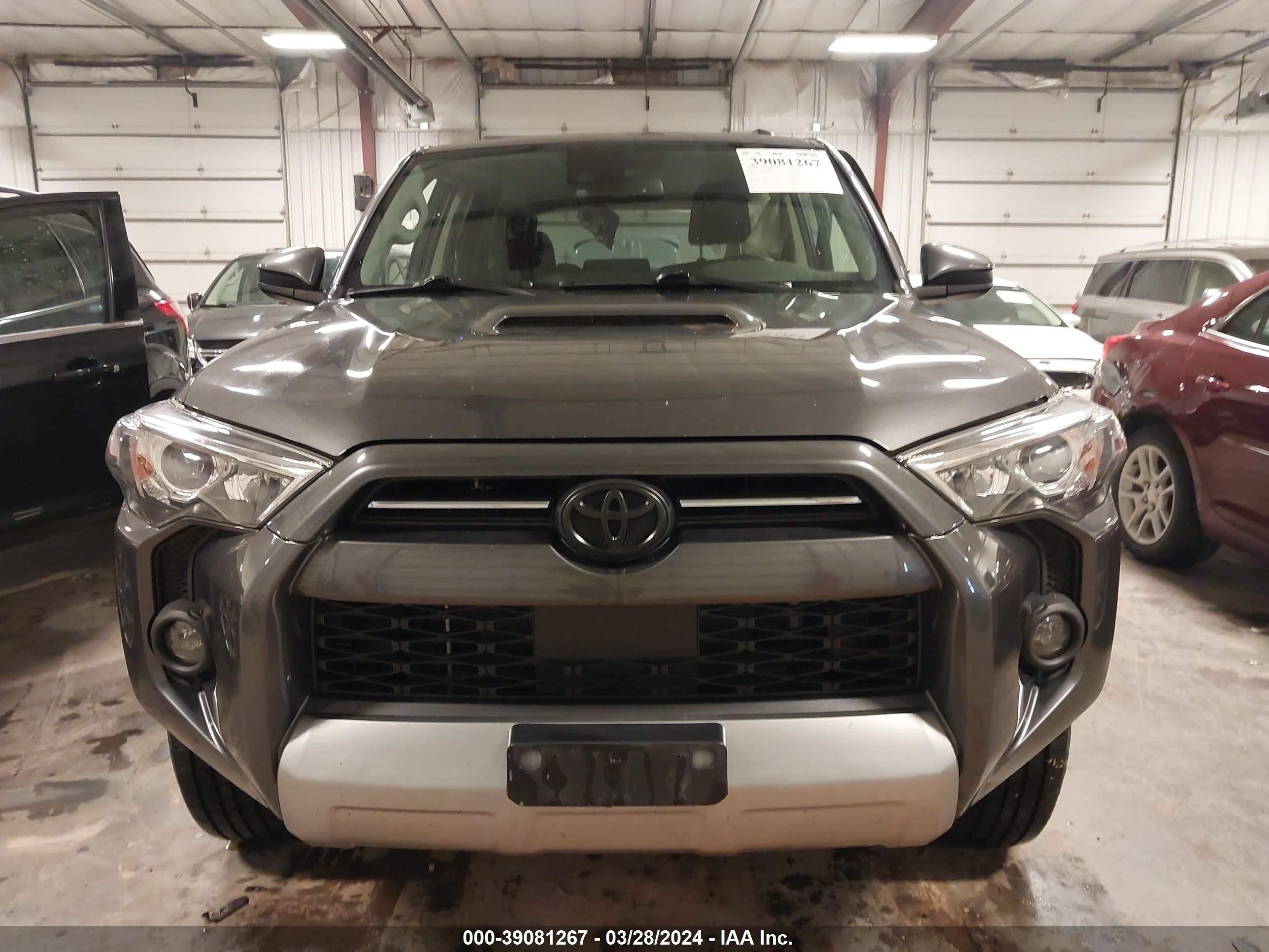 Photo 12 VIN: JTEPU5JR0M5929445 - TOYOTA 4RUNNER 