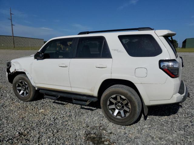 Photo 1 VIN: JTEPU5JR1M5861365 - TOYOTA 4RUNNER SR 