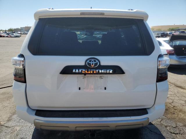 Photo 5 VIN: JTEPU5JR3P6093807 - TOYOTA 4RUNNER SE 