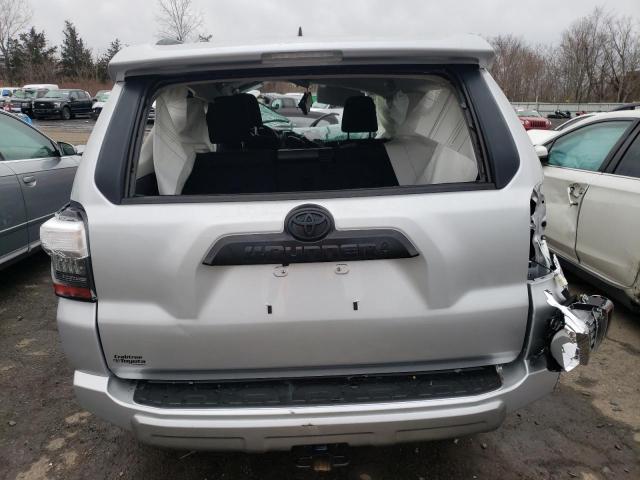 Photo 5 VIN: JTEPU5JR4P6108234 - TOYOTA 4RUNNER SE 