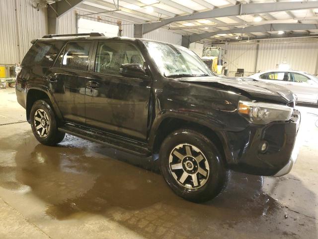 Photo 3 VIN: JTEPU5JR4R6240798 - TOYOTA 4RUNNER SR 