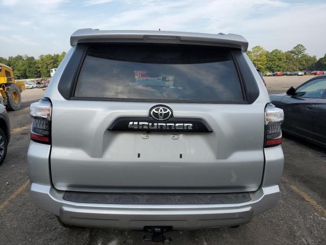 Photo 5 VIN: JTEPU5JR5P6141730 - TOYOTA 4RUNNER SE 