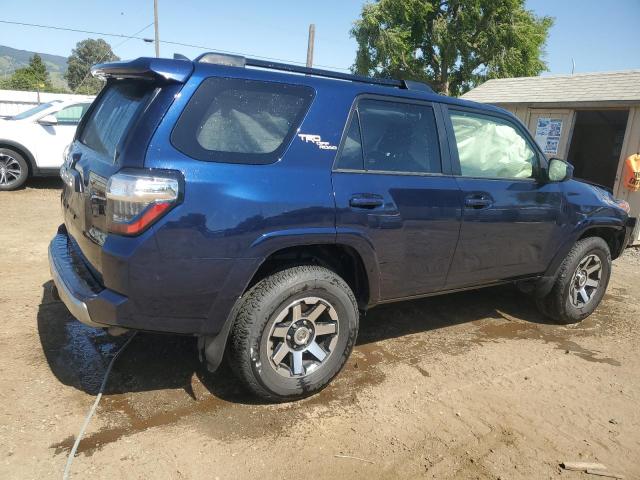 Photo 2 VIN: JTEPU5JR7P6143057 - TOYOTA 4RUNNER SE 