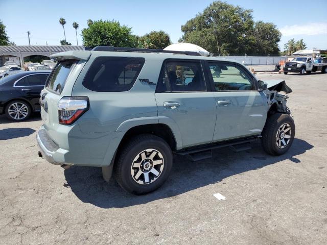 Photo 2 VIN: JTEPU5JR8P6166668 - TOYOTA 4RUNNER SE 