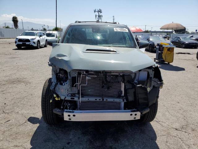 Photo 4 VIN: JTEPU5JR8P6166668 - TOYOTA 4RUNNER SE 