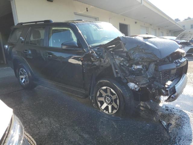 Photo 3 VIN: JTEPU5JR8R6260178 - TOYOTA 4RUNNER SR 