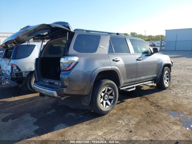 Photo 3 VIN: JTEPU5JRXM5872199 - TOYOTA 4RUNNER 