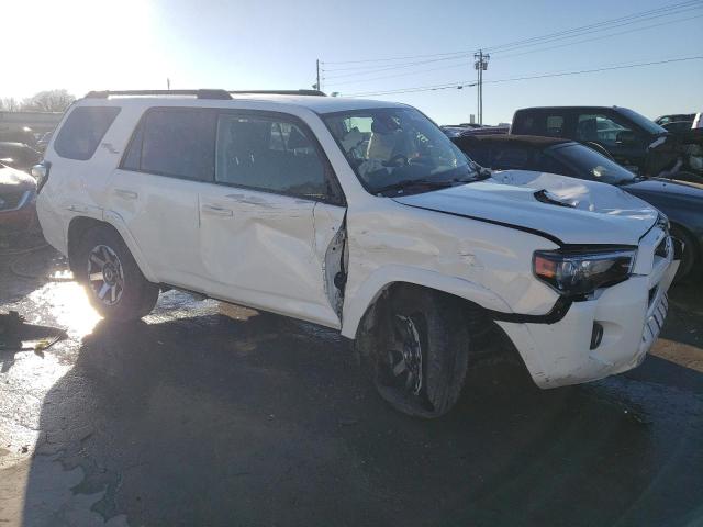 Photo 3 VIN: JTEPU5JRXP6098390 - TOYOTA 4RUNNER SE 