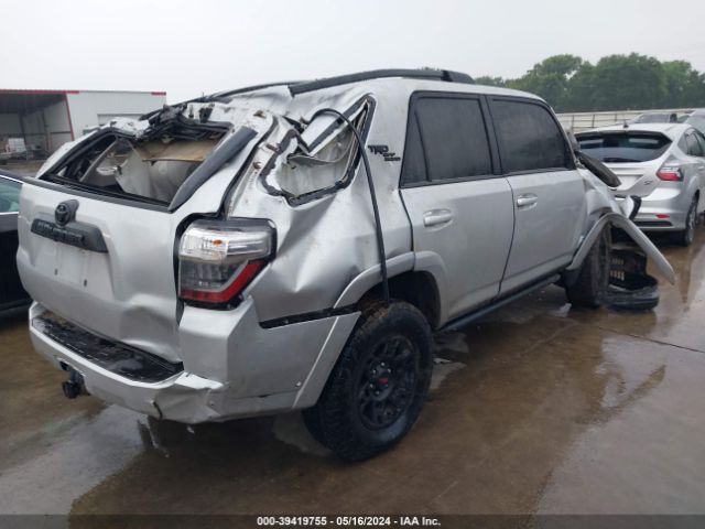 Photo 3 VIN: JTERU5JR0N5997786 - TOYOTA 4RUNNER 