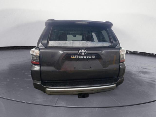 Photo 5 VIN: JTERU5JR0P6113794 - TOYOTA 4RUNNER SE 