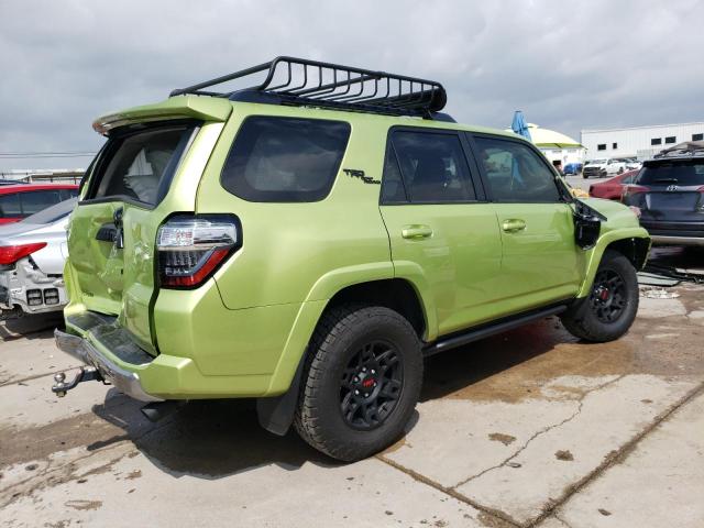 Photo 2 VIN: JTERU5JR0P6132555 - TOYOTA 4RUNNER SE 