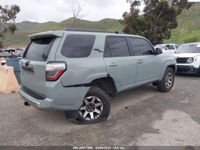 Photo 3 VIN: JTERU5JR0P6150635 - TOYOTA 4RUNNER 