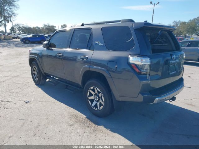 Photo 2 VIN: JTERU5JR0P6163241 - TOYOTA 4RUNNER 