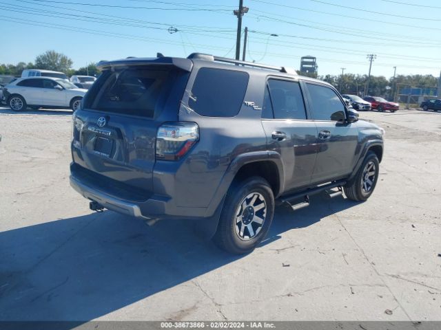 Photo 3 VIN: JTERU5JR0P6163241 - TOYOTA 4RUNNER 