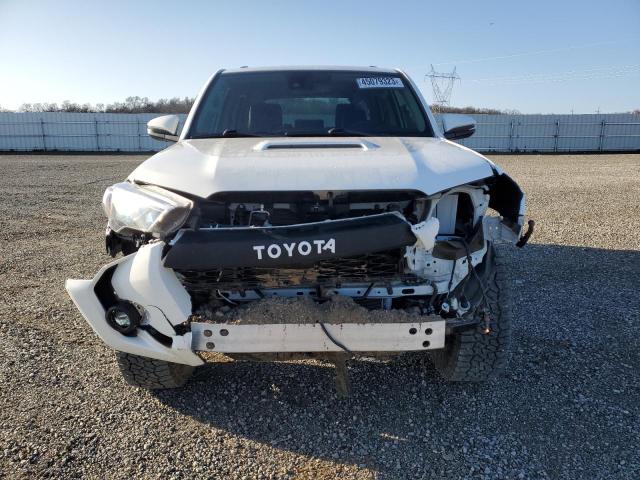 Photo 4 VIN: JTERU5JR1M5857888 - TOYOTA 4RUNNER SR 