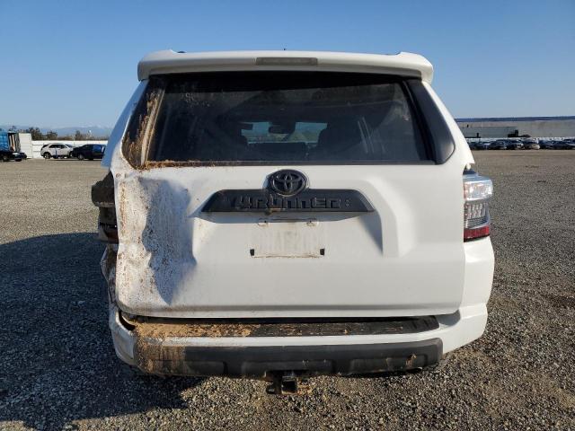 Photo 5 VIN: JTERU5JR1M5857888 - TOYOTA 4RUNNER SR 