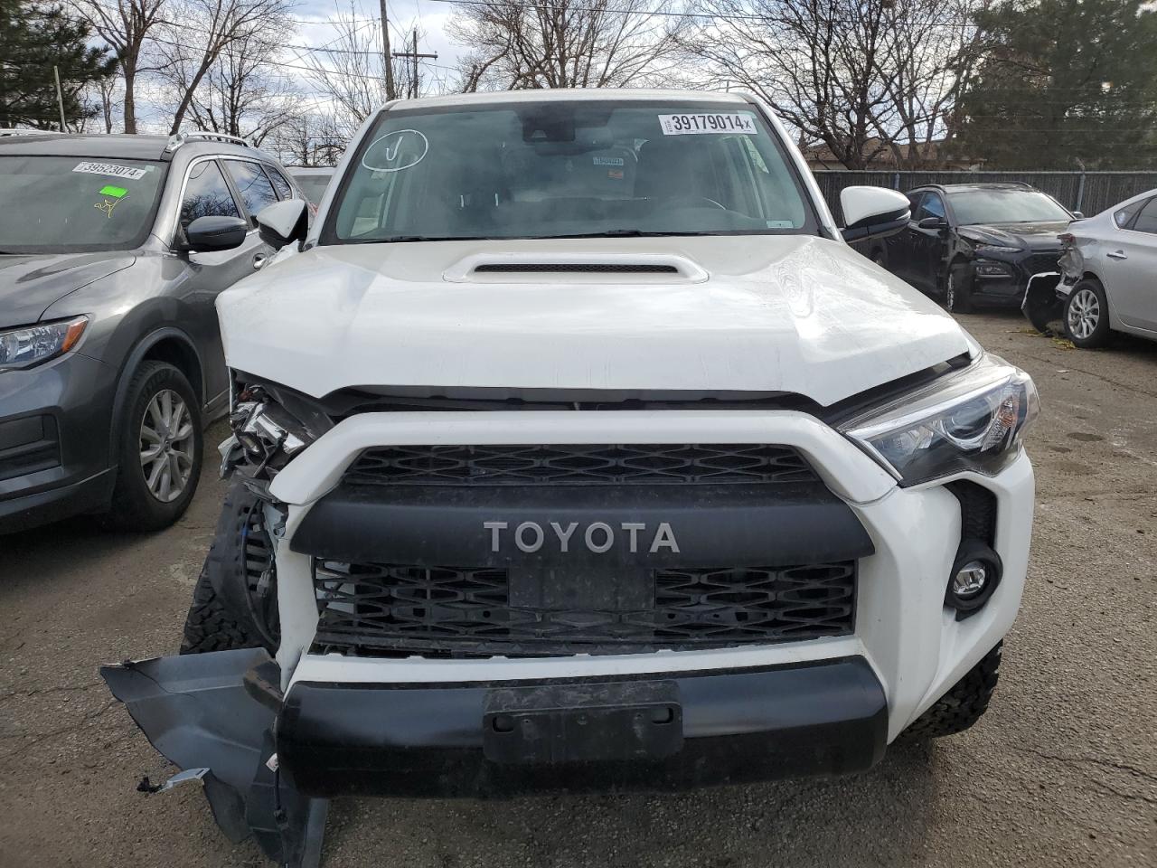 Photo 4 VIN: JTERU5JR1M5858491 - TOYOTA 4RUNNER 