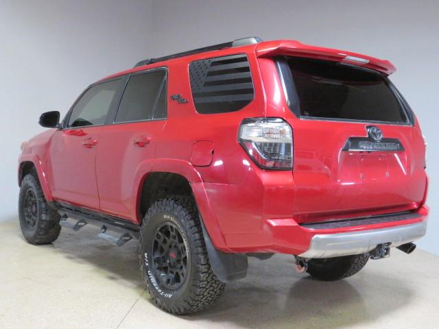 Photo 3 VIN: JTERU5JR1M5876750 - TOYOTA 4RUNNER 