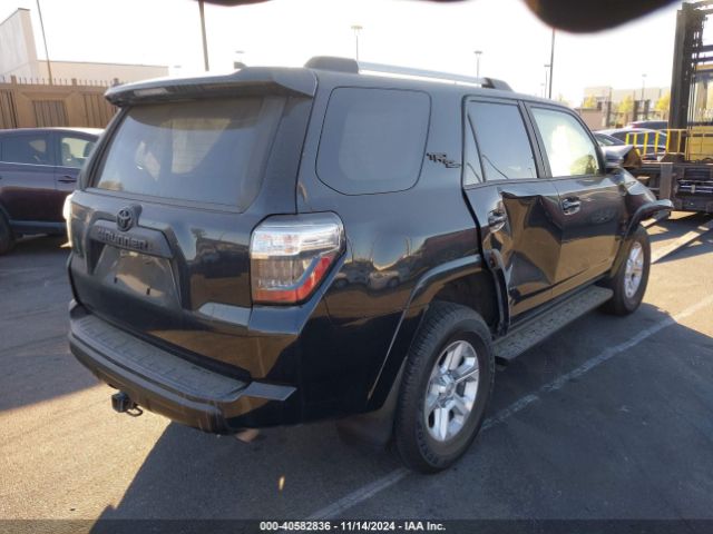 Photo 3 VIN: JTERU5JR1M5914297 - TOYOTA 4RUNNER 