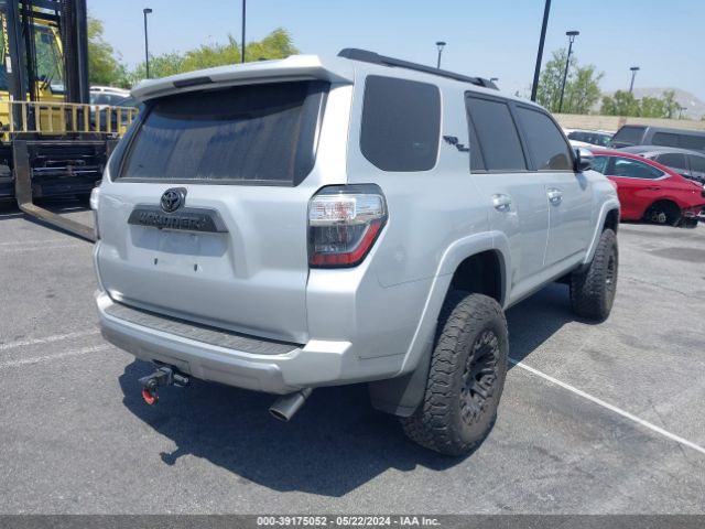 Photo 3 VIN: JTERU5JR1M5923307 - TOYOTA 4RUNNER 