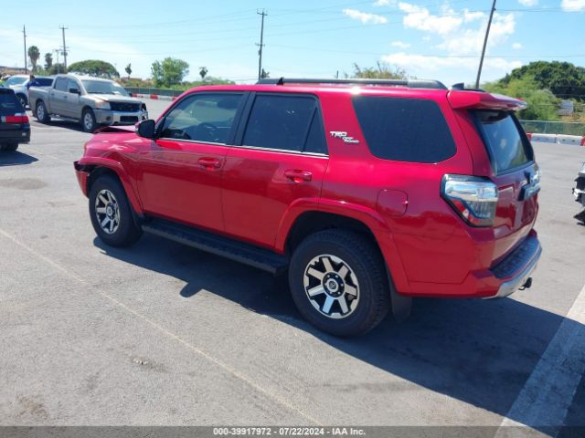 Photo 2 VIN: JTERU5JR1P6172546 - TOYOTA 4RUNNER 