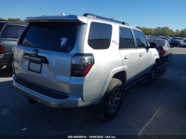 Photo 3 VIN: JTERU5JR2M5860122 - TOYOTA 4RUNNER 