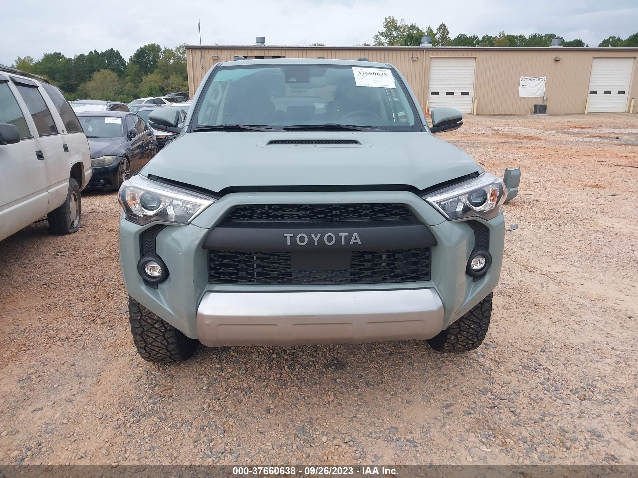 Photo 12 VIN: JTERU5JR2P6115014 - TOYOTA 4RUNNER 