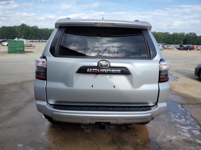 Photo 5 VIN: JTERU5JR2P6135425 - TOYOTA 4RUNNER SE 