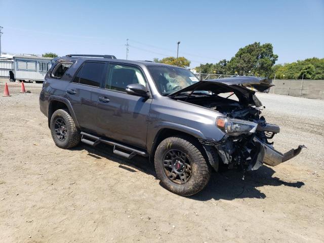 Photo 3 VIN: JTERU5JR2P6169882 - TOYOTA 4RUNNER SE 