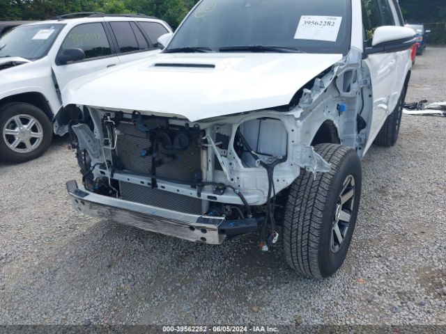 Photo 5 VIN: JTERU5JR2P6205294 - TOYOTA 4RUNNER 