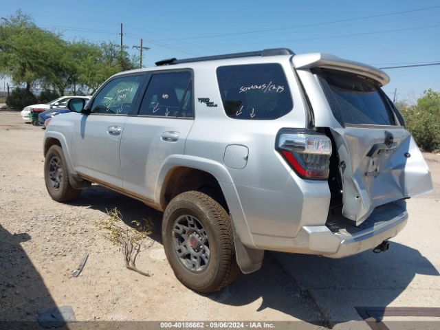 Photo 2 VIN: JTERU5JR2R6280676 - TOYOTA 4RUNNER 