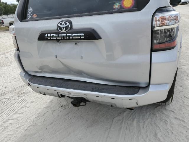 Photo 8 VIN: JTERU5JR3M5926290 - TOYOTA 4RUNNER SR 