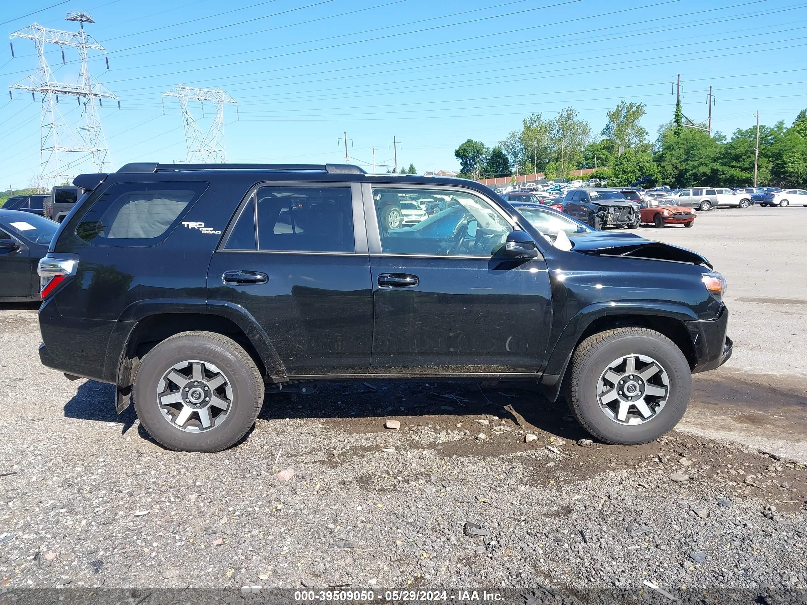 Photo 12 VIN: JTERU5JR3P6128399 - TOYOTA 4RUNNER 