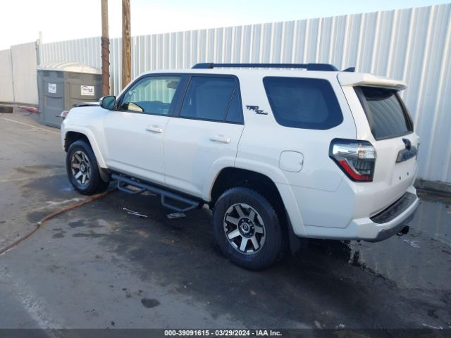 Photo 2 VIN: JTERU5JR3P6171253 - TOYOTA 4RUNNER 