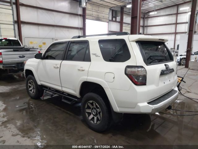 Photo 2 VIN: JTERU5JR4P6204034 - TOYOTA 4RUNNER 