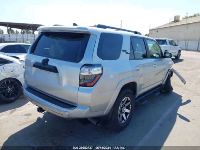 Photo 3 VIN: JTERU5JR5N5982099 - TOYOTA 4RUNNER 