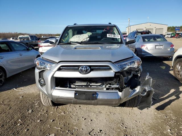 Photo 4 VIN: JTERU5JR5N6071264 - TOYOTA 4RUNNER SR 